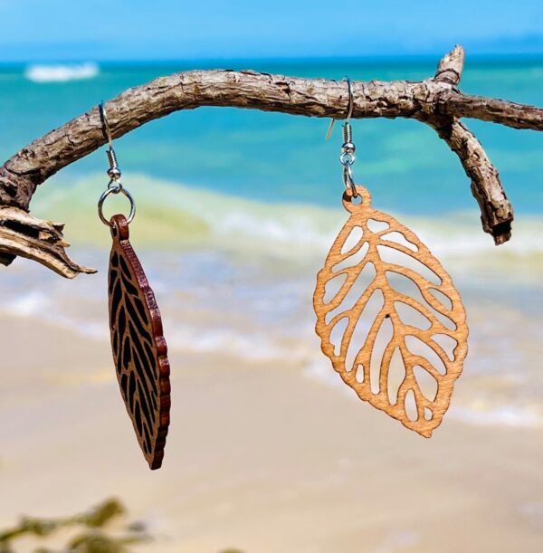 Wooden Philodendron Leaf Style Earrings - Image 2